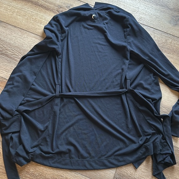 ••ZYIA BELTED CARDIGAN•• - Picture 4 of 6